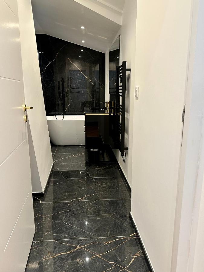 Bel Appartement Avec Parking Au Coeur De Reims Eksteriør billede